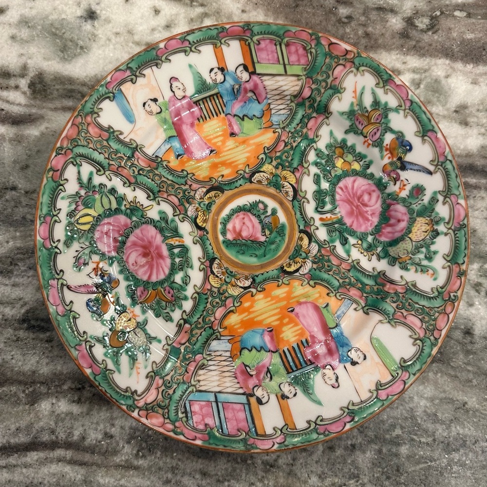 Rose Medallion porcelain plate - Picture 2 of 4